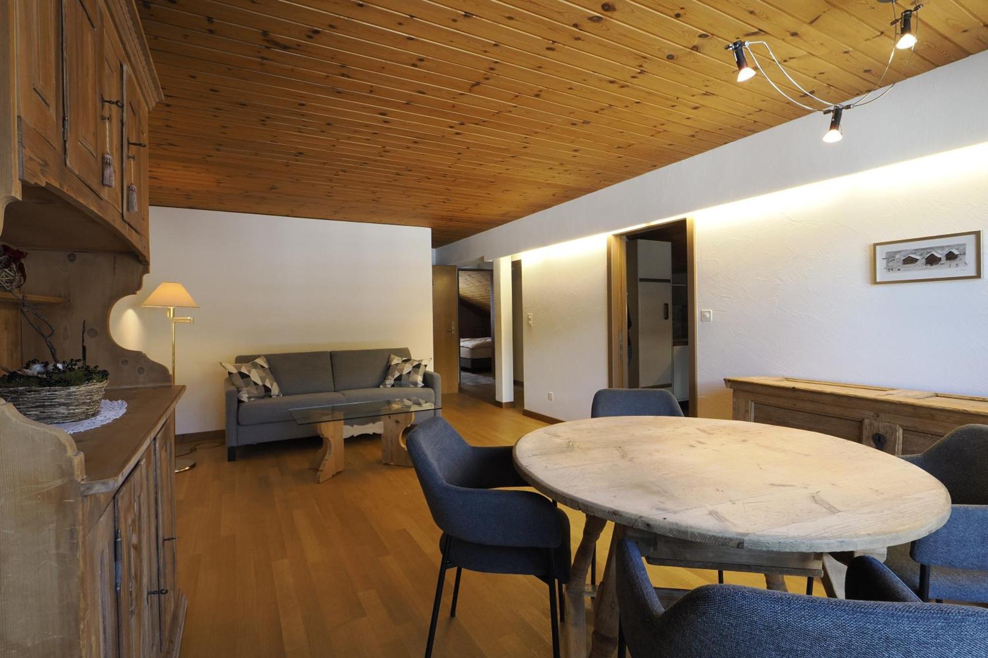 Hotel Alpina Парпан Екстериор снимка